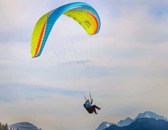 Paragliding